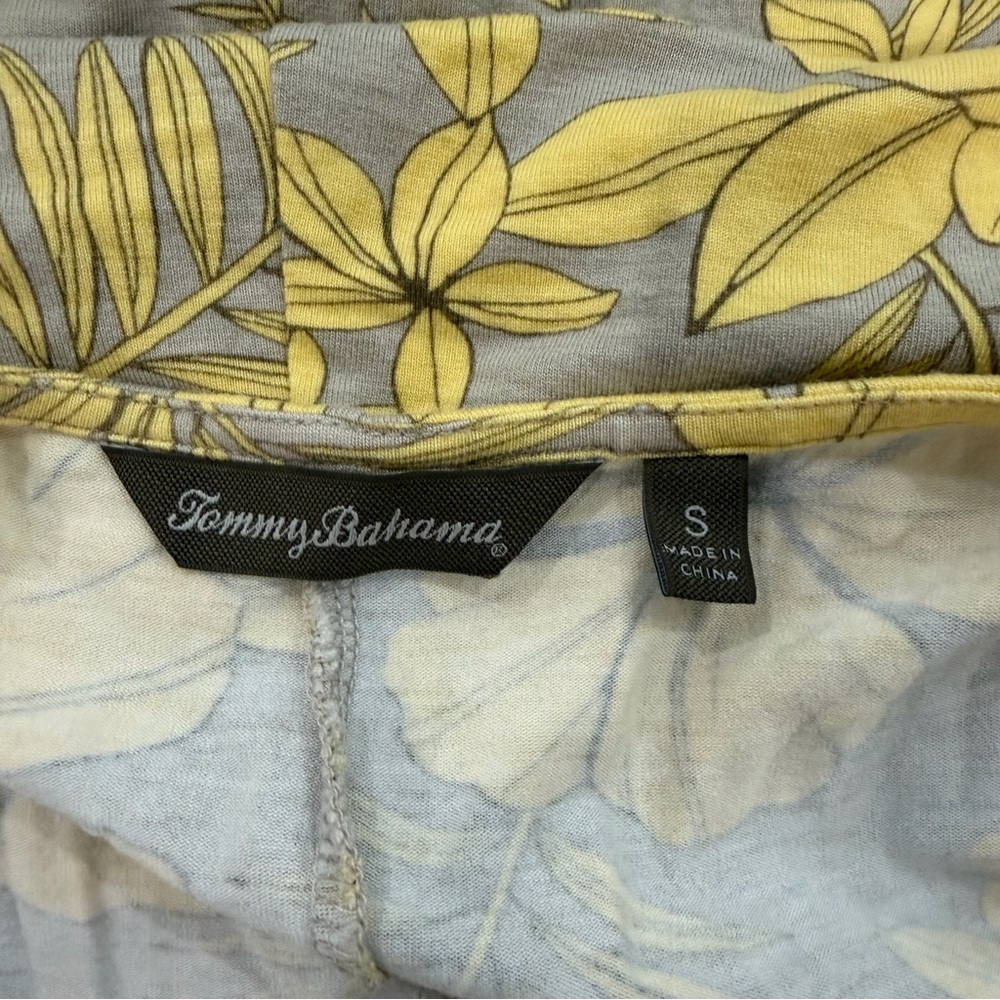 Tommy Bahama Yellow and Gray Floral Sleeveless Dress - Picture 6 of 9